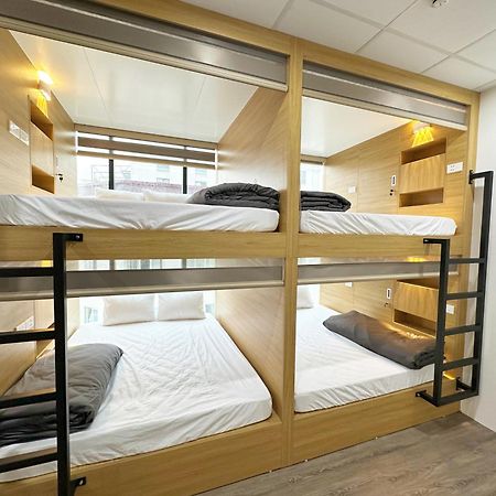 Hanoi Capsule Station Hostel エクステリア 写真