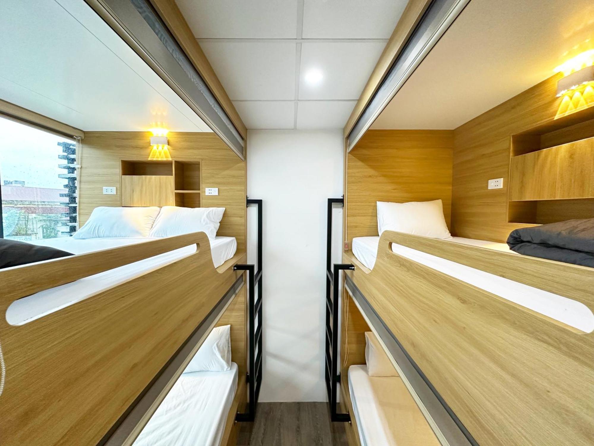 Hanoi Capsule Station Hostel エクステリア 写真